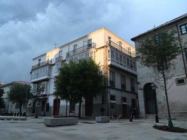 Decenas de edificios catalogados, con solo ocho meses por delante para pasar la nueva inspección